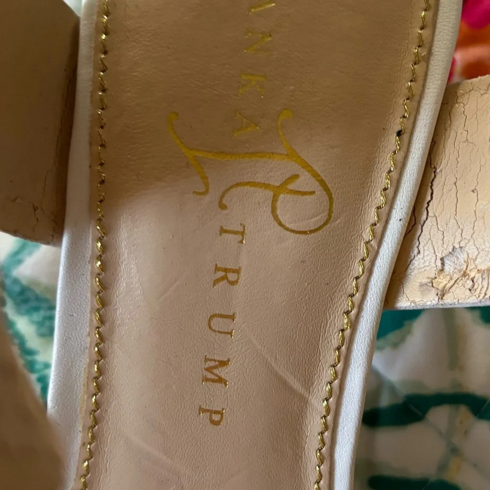 Ivanka Trump strappy heeled sandals. 10 - Picture 6 of 13